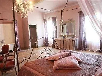 فندق مبيت وإفطار Domaine De La Fosse 3*